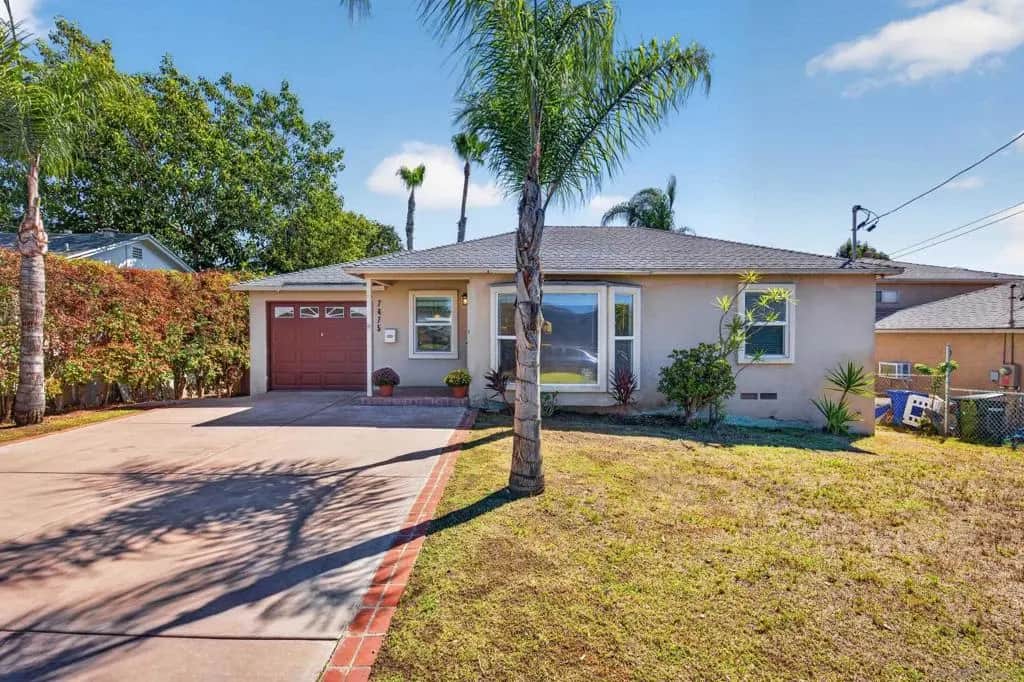 7475 Murriel Pl., La Mesa, CA — listing photo 1