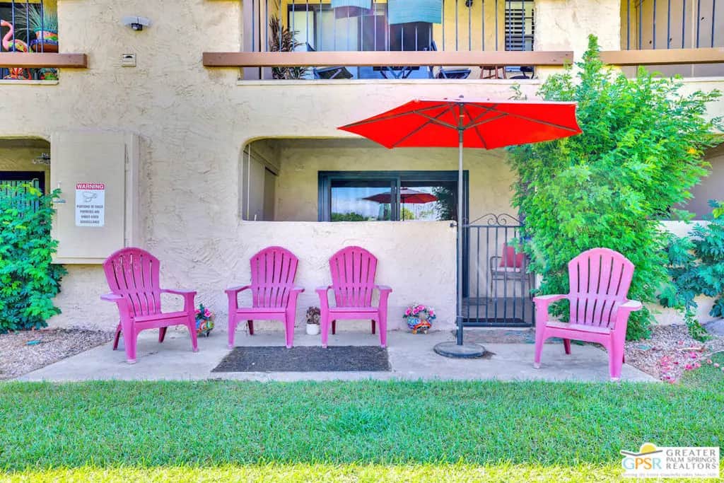 5300 E Waverly Drive K1, Palm Springs, CA — listing photo 1