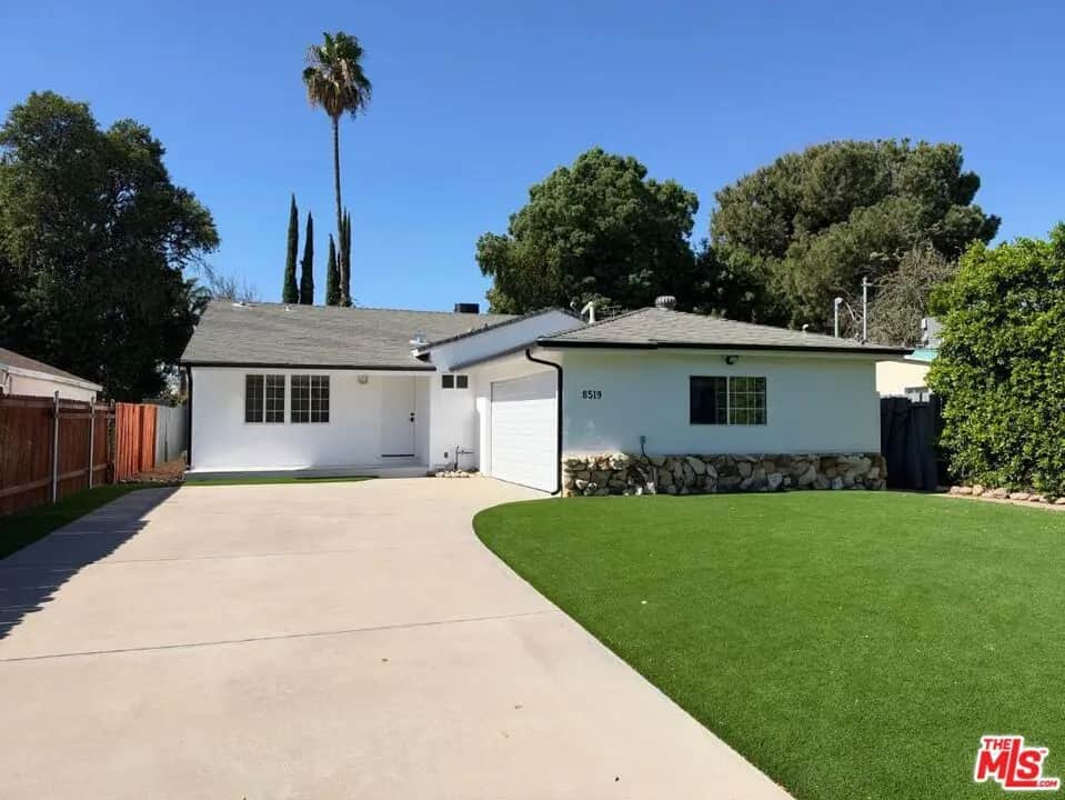 8517 Yolanda Avenue, Los Angeles, CA — listing photo 1