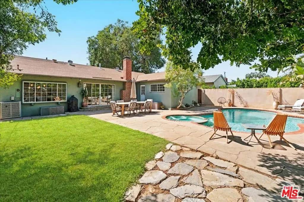 19615 Bryant Street, Northridge, CA — listing photo 1