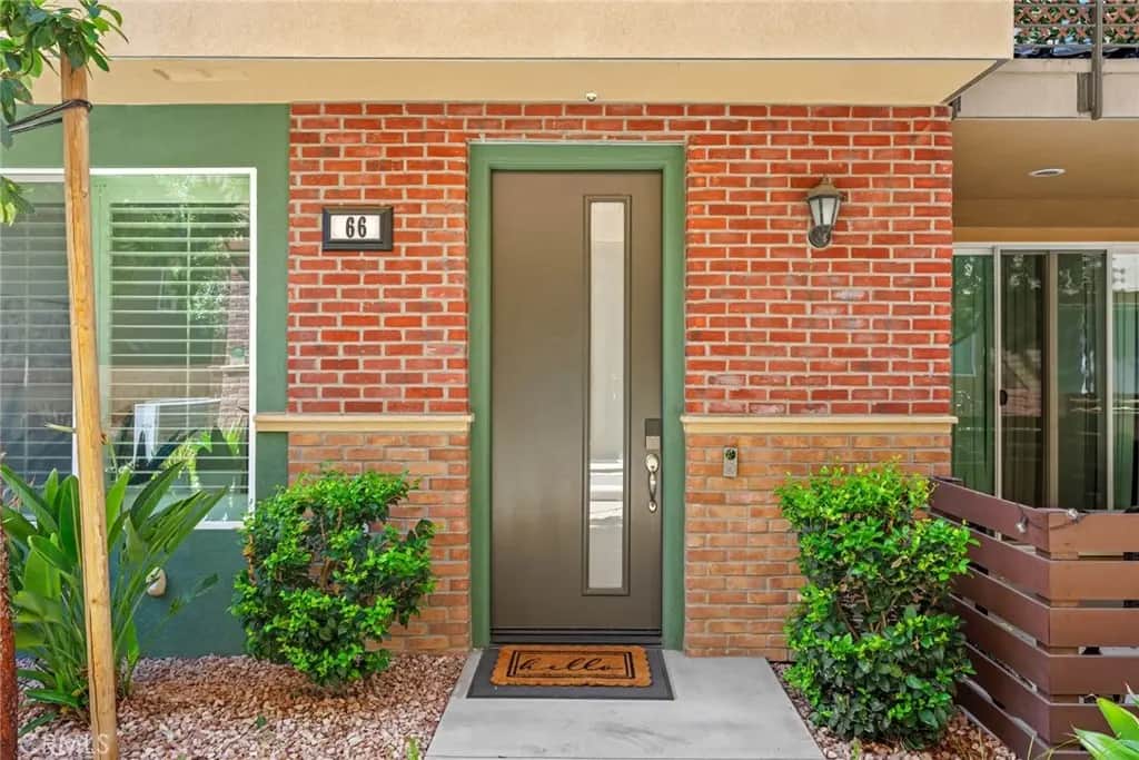 422 W Route 66 66, Glendora, CA — listing photo 1