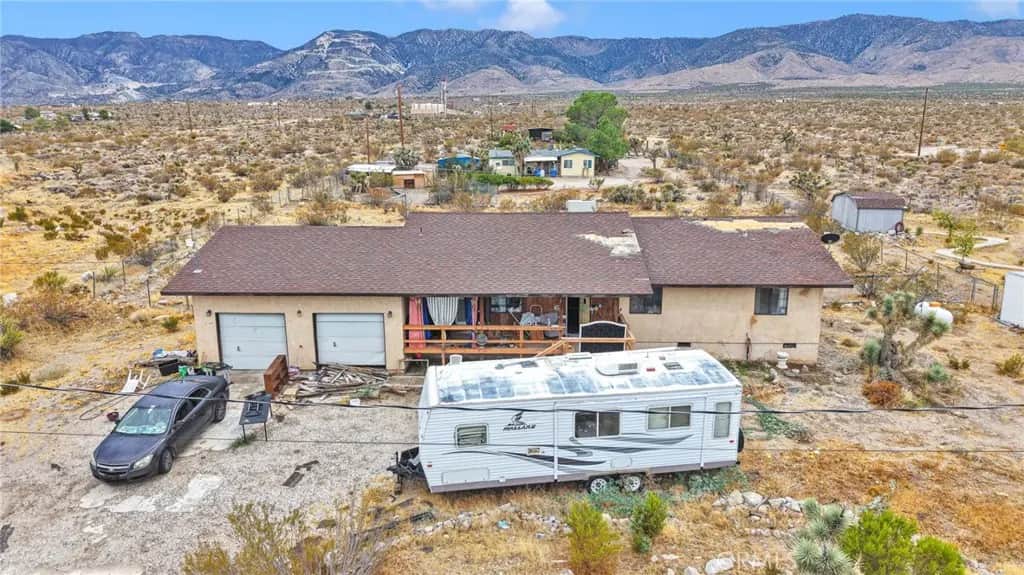 32129 Sapphire Road, Lucerne Valley, CA — listing photo 1