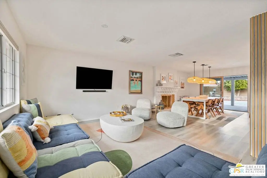 1334 S San Joaquin Drive, Palm Springs, CA — listing photo 1