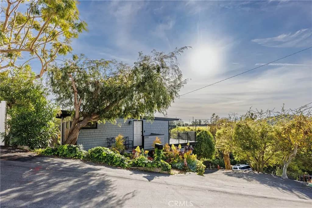 699 Griffith, Laguna Beach, CA — listing photo 1