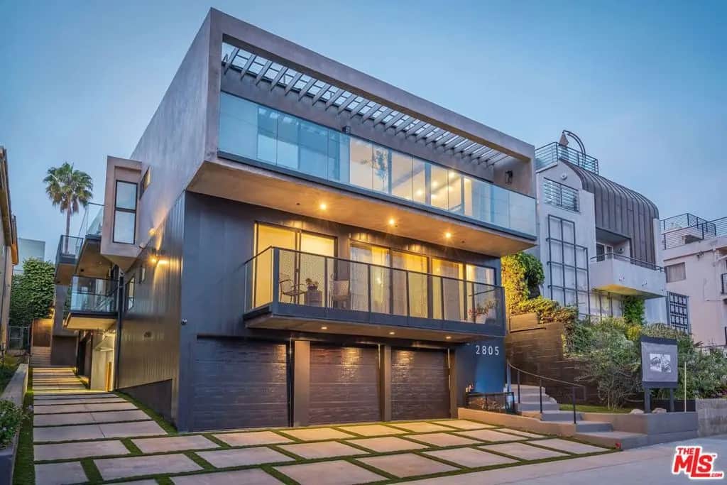 2805 3rd Street 8, Santa Monica, CA — listing photo 1