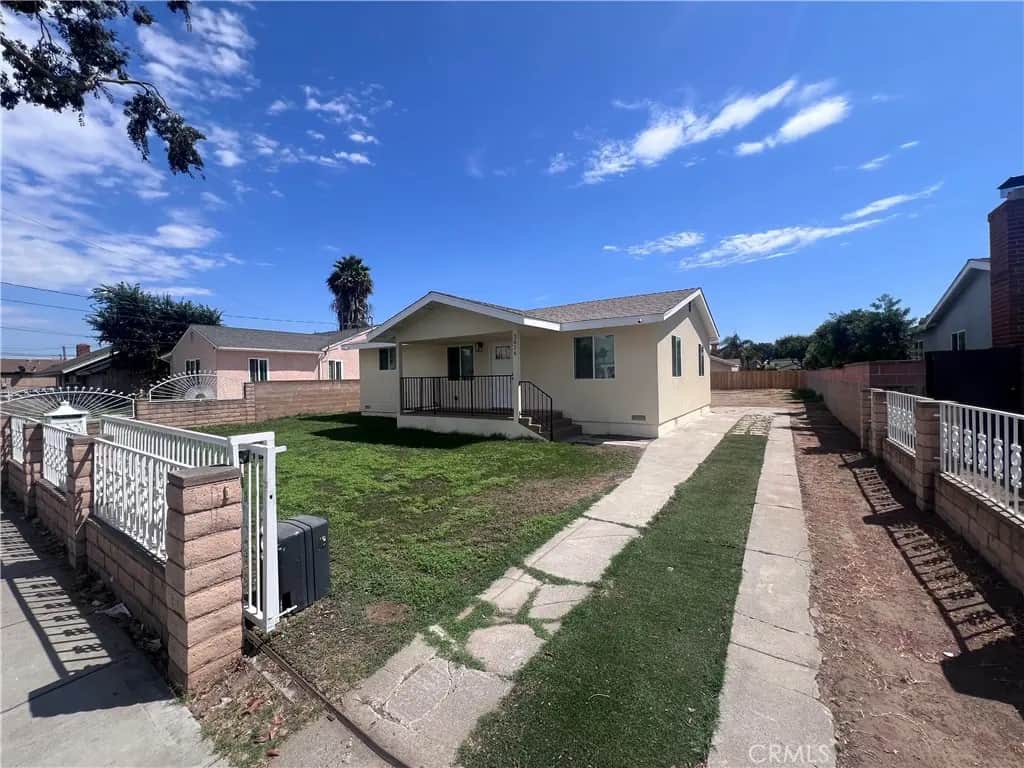 3826 111th, Inglewood, CA — listing photo 1