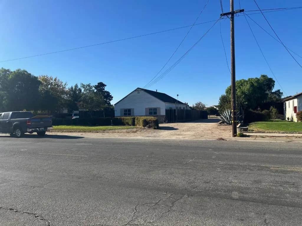 334 Oak Avenue, Greenfield, CA — listing photo 1