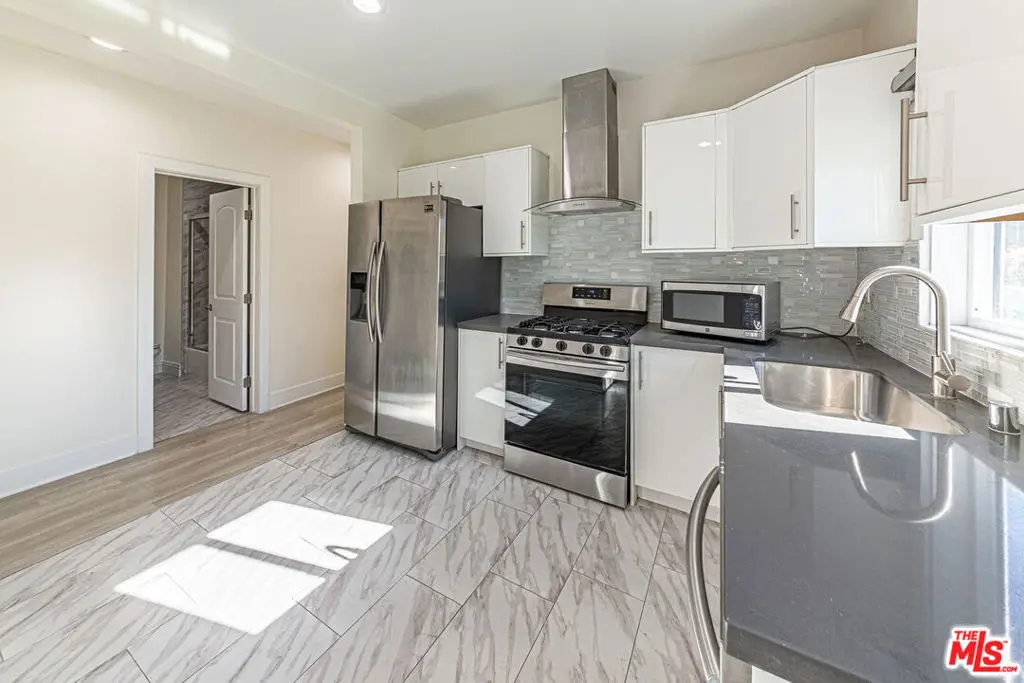 801 N Alexandria Avenue, Los Angeles, CA — listing photo 1