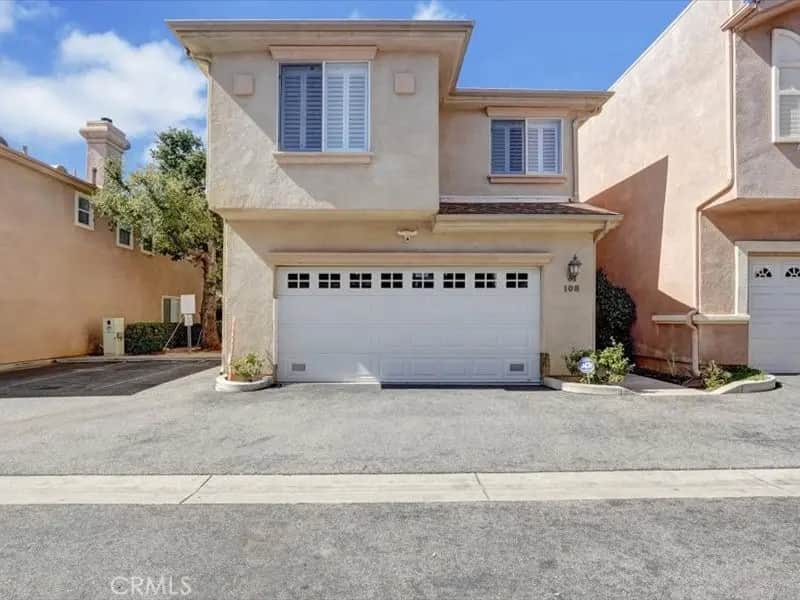 10025 Topanga Canyon 108, Chatsworth, CA — listing photo 1