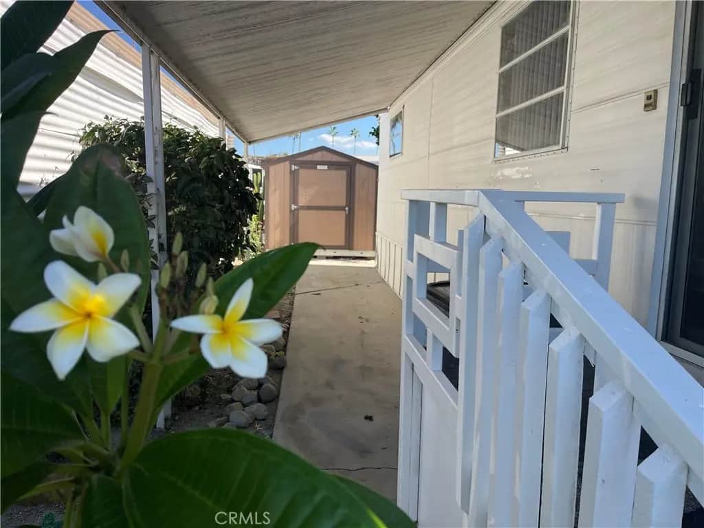12550 Carson Street E 128, Hawaiian Gardens, CA — listing photo 1