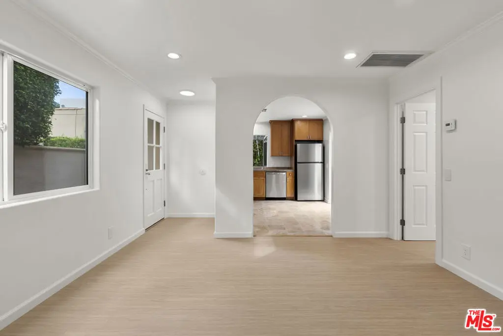 704 1/2 Westbourne Drive, West Hollywood, CA — listing photo 1