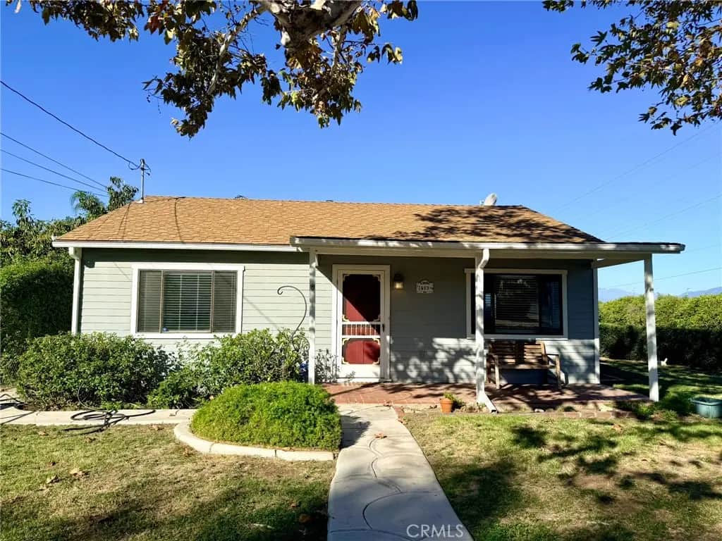 1489 Soffel, Mentone, CA — listing photo 1