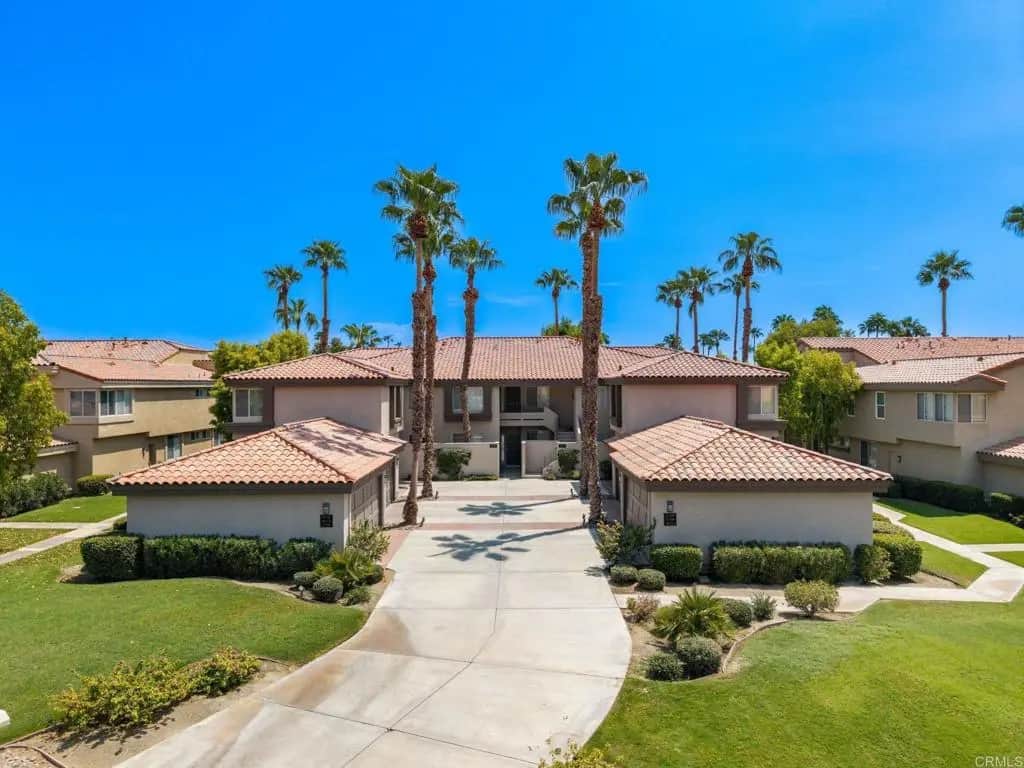 55526 Laurel Valley, La Quinta, CA — listing photo 1