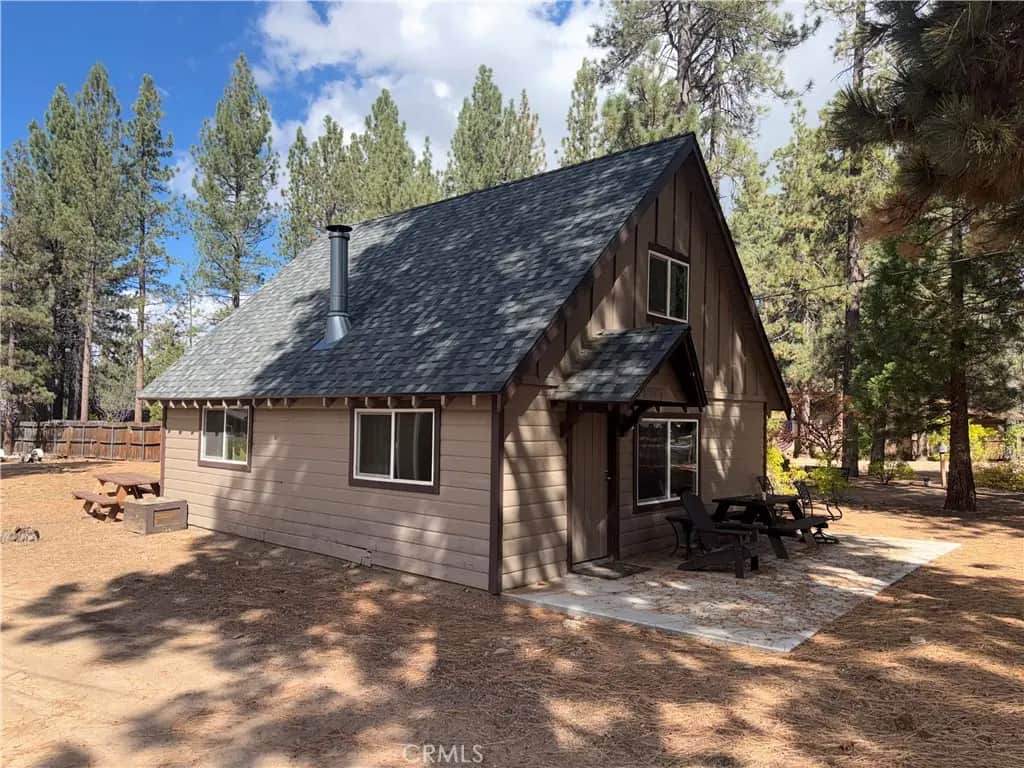 39150 Chincapin, Big Bear Lake, CA — listing photo 1