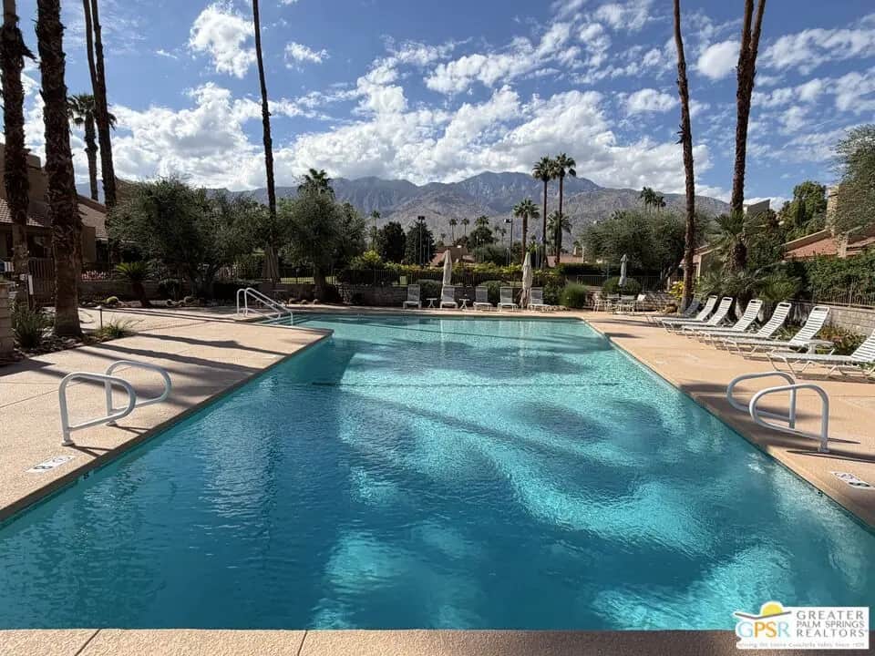 2950 E Escoba Drive J, Palm Springs, CA — listing photo 1