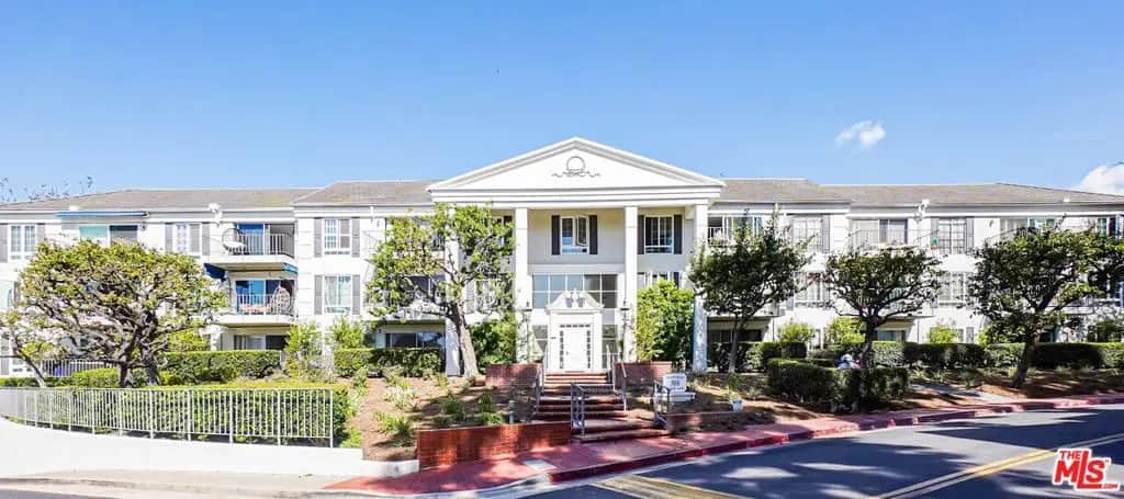300 Cagney Lane 215, Newport Beach, CA — listing photo 1