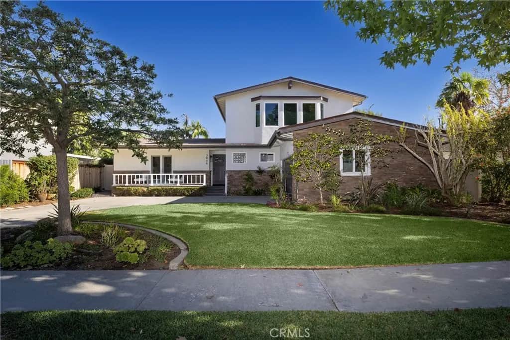 2038 Aliso Avenue, Costa Mesa, CA — listing photo 1