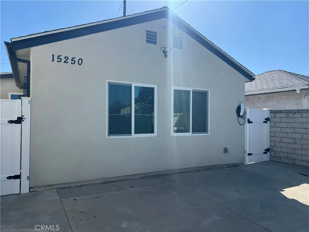 15250 Mayall Street, San Fernando, CA — listing photo 1