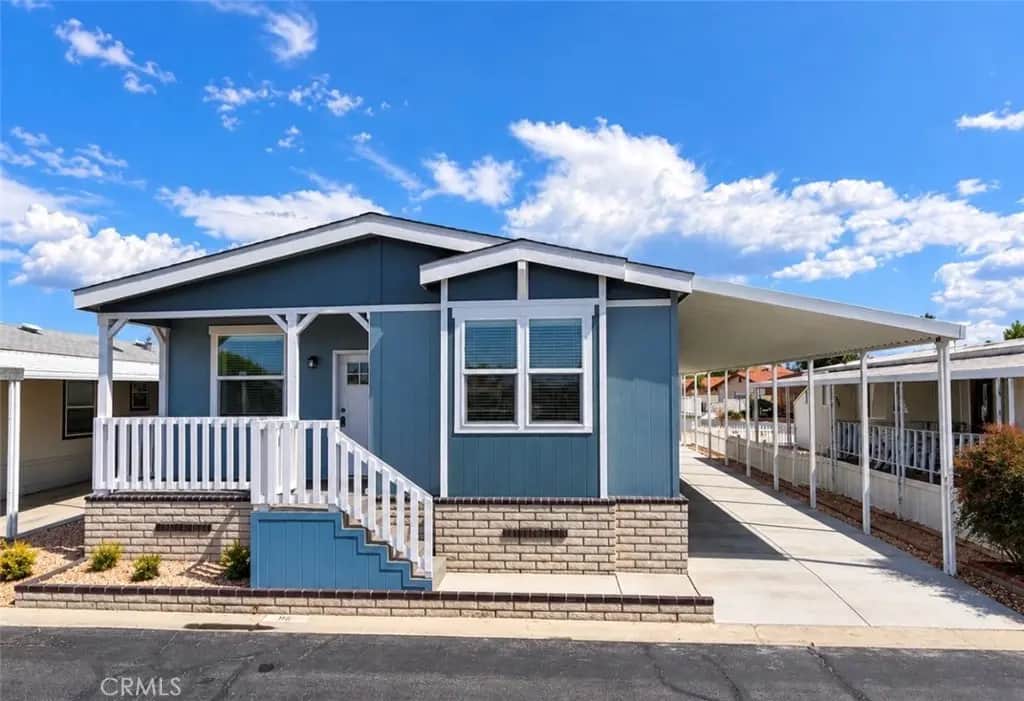 2205 W Acacia Avenue 96, Hemet, CA — listing photo 1
