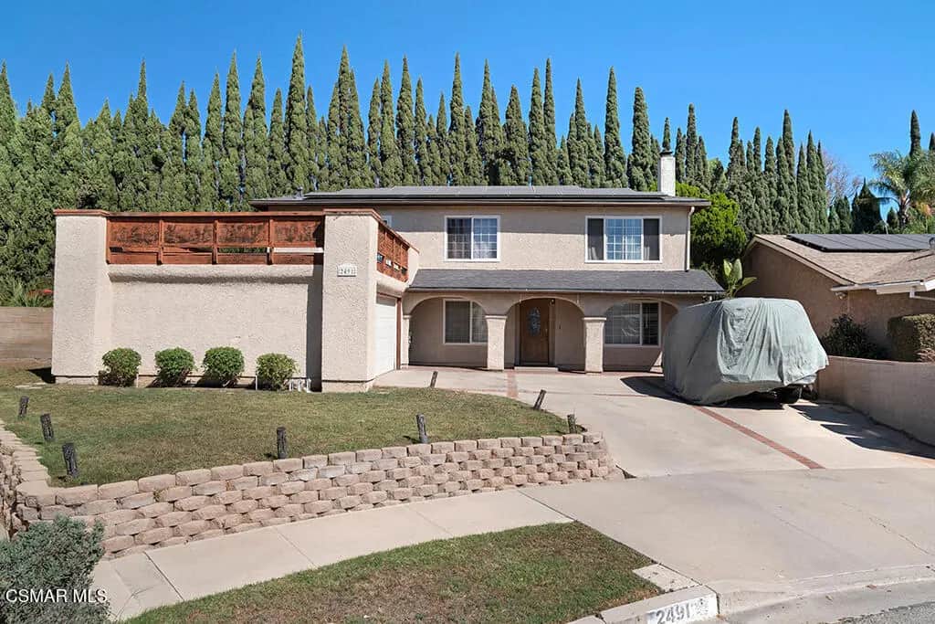 2491 N Castlemont Court, Simi Valley, CA — listing photo 1