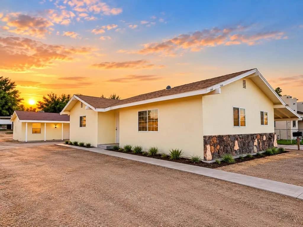 266 N 3rd Street, Blythe, CA — listing photo 1