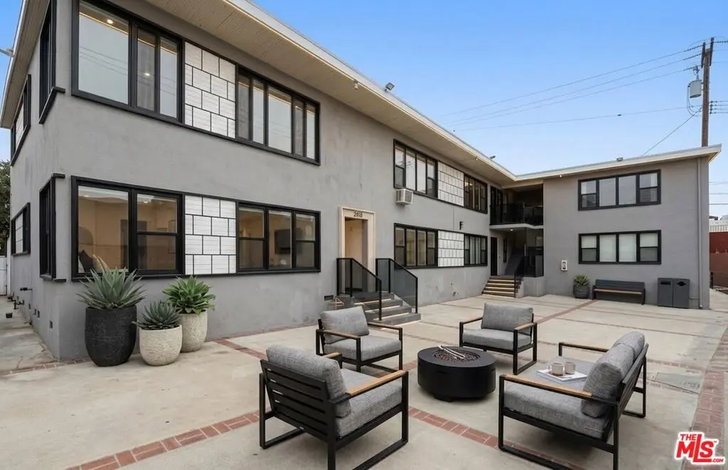 1475 Venice Boulevard, Los Angeles, CA — listing photo 1