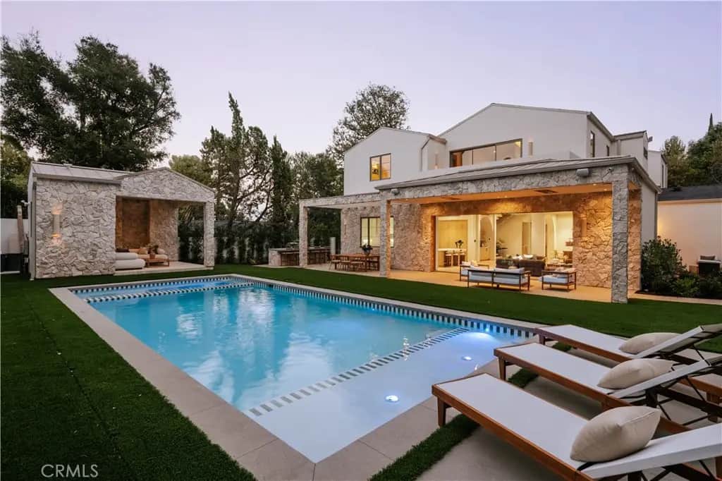 16933 Bosque Drive, Encino, CA — listing photo 1
