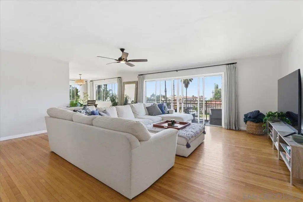 5367 La Jolla Blvd 52, La Jolla, CA — listing photo 1