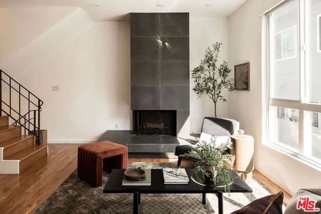1260 N Kings Road 2, West Hollywood, CA — listing photo 1
