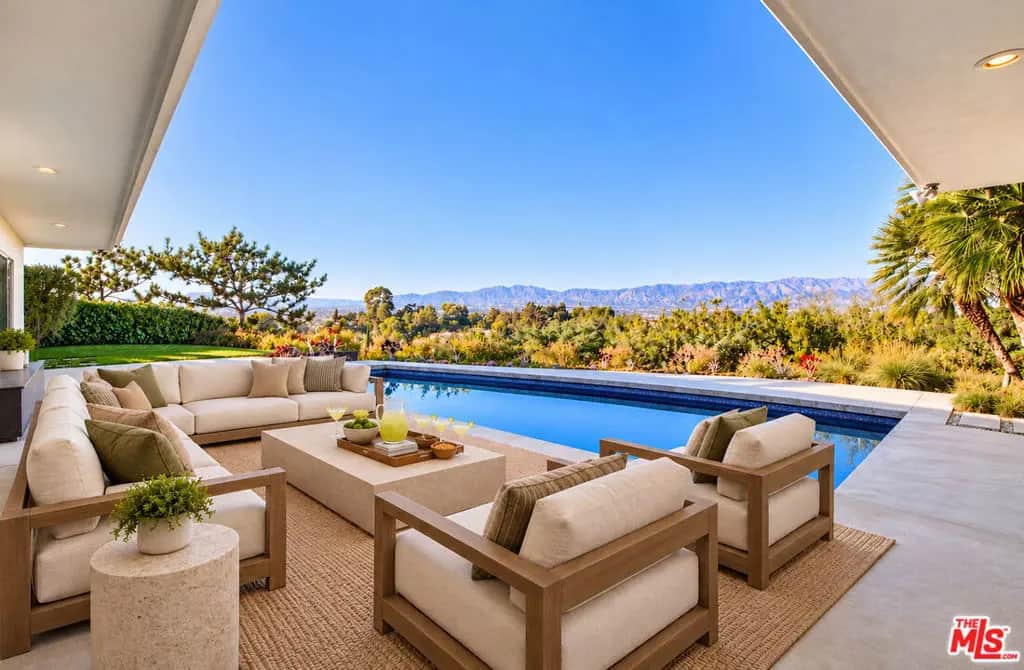 11321 DONA LISA Drive, Studio City, CA — listing photo 1