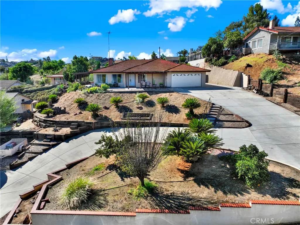 14135 El Mesa Dr., Riverside, CA — listing photo 1