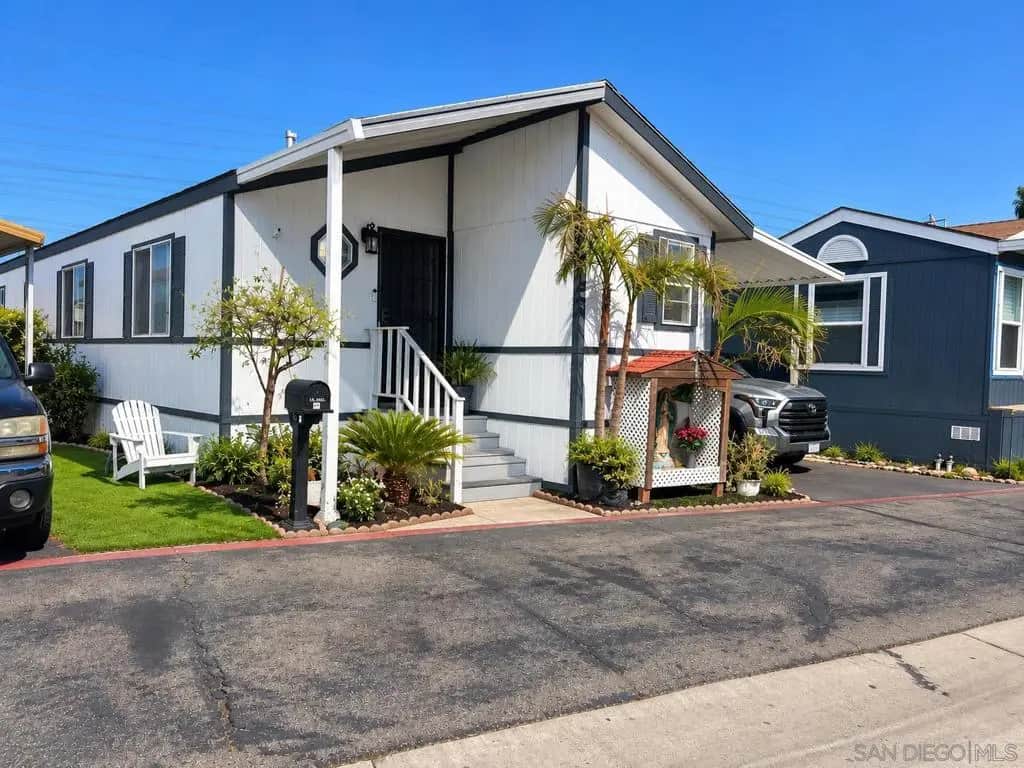 17705 S. Western Ave 41, Gardena, CA — listing photo 1