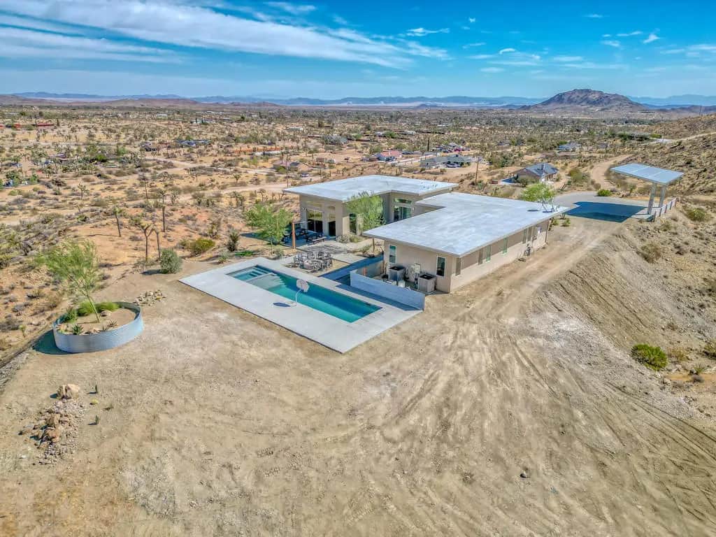 5098 Balsa Avenue, Yucca Valley, CA — listing photo 1