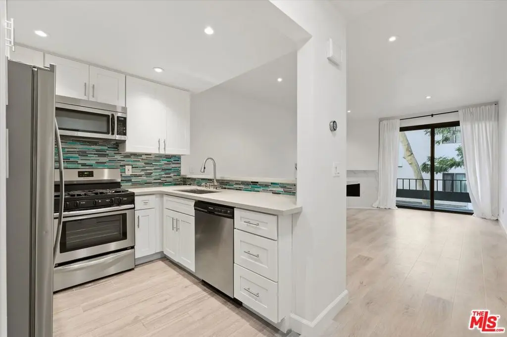 8707 Falmouth Avenue 214, Playa Del Rey, CA — listing photo 1