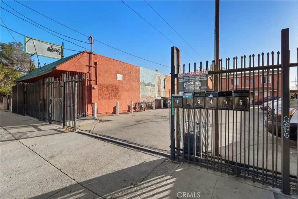 1312 N Wilmington, Wilmington, CA — listing photo 1