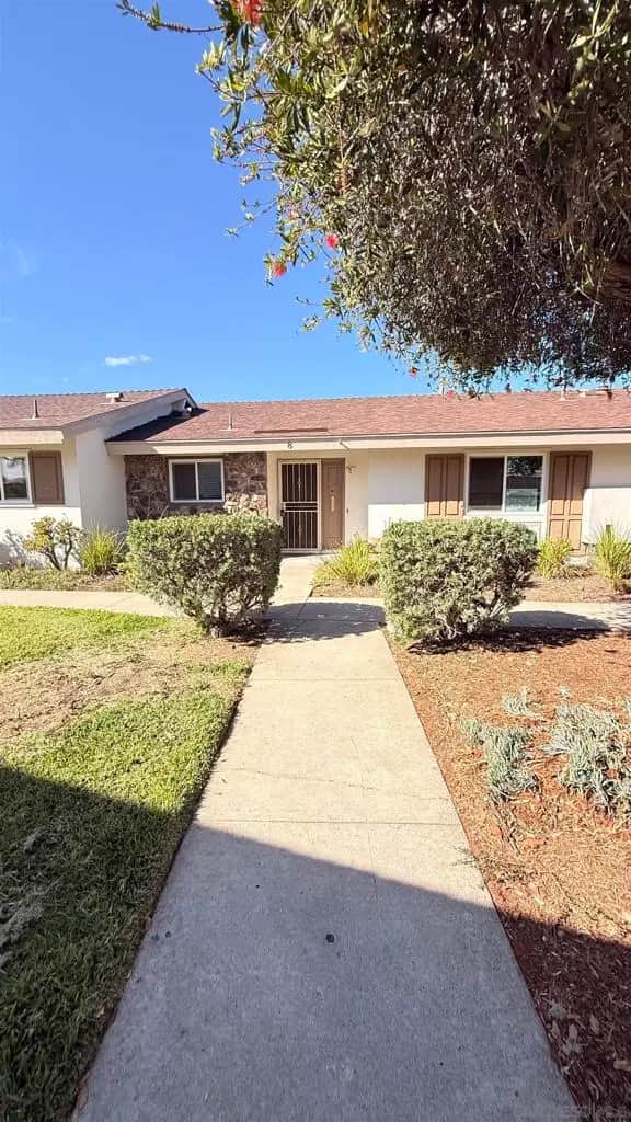 3660 N Vista Campana No. 8, Oceanside, CA — listing photo 1