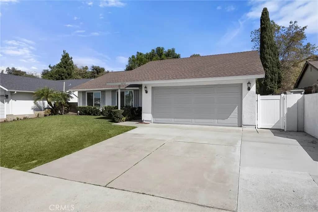 23752 San Estaban Dr, Mission Viejo, CA — listing photo 1