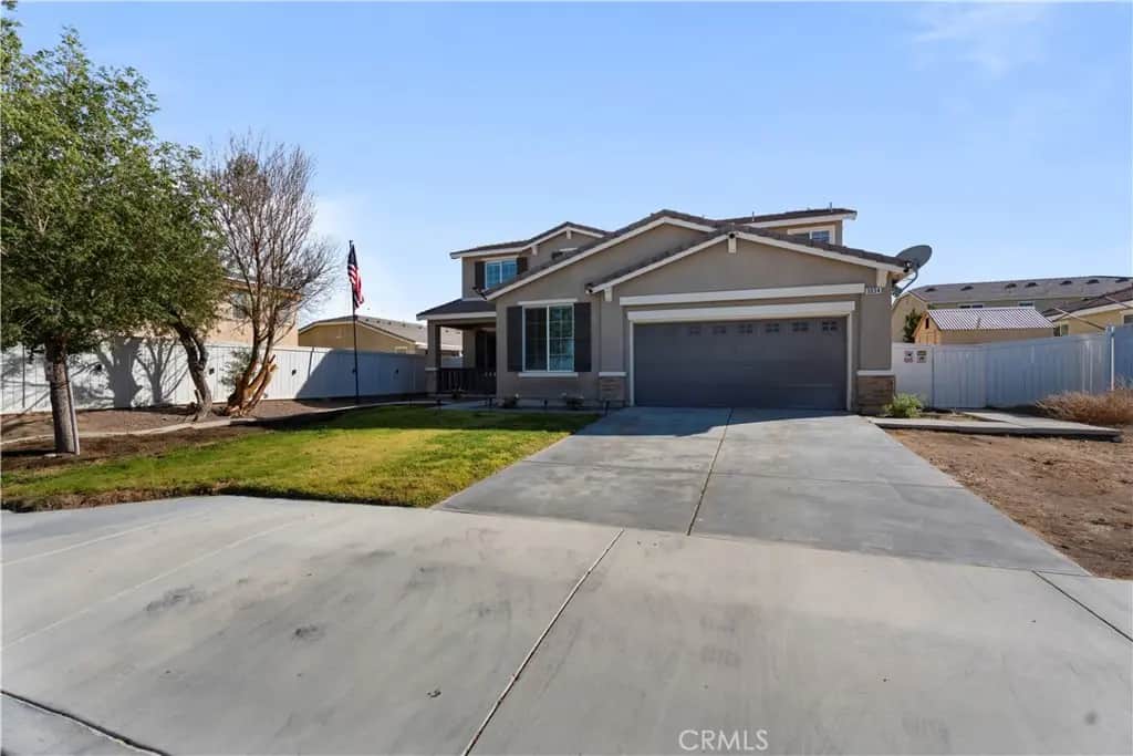 3034 W Jackman Street, Lancaster, CA — listing photo 1