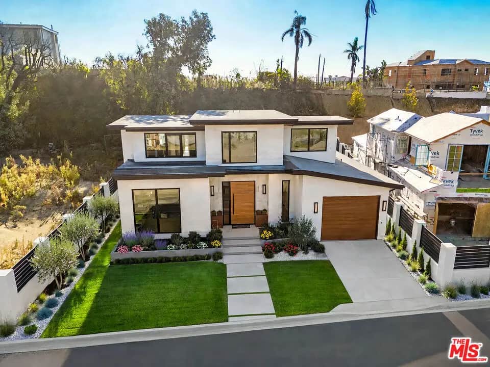 716 Jacon Way, Pacific Palisades, CA — listing photo 1