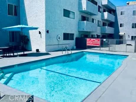 620 N Sweetzer, West Hollywood, CA — listing photo 1