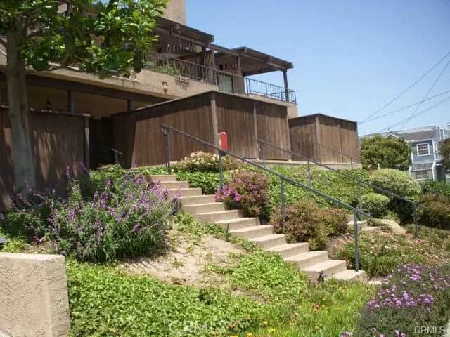 109 S PROSPECT Avenue 1, Redondo Beach, CA — listing photo 1