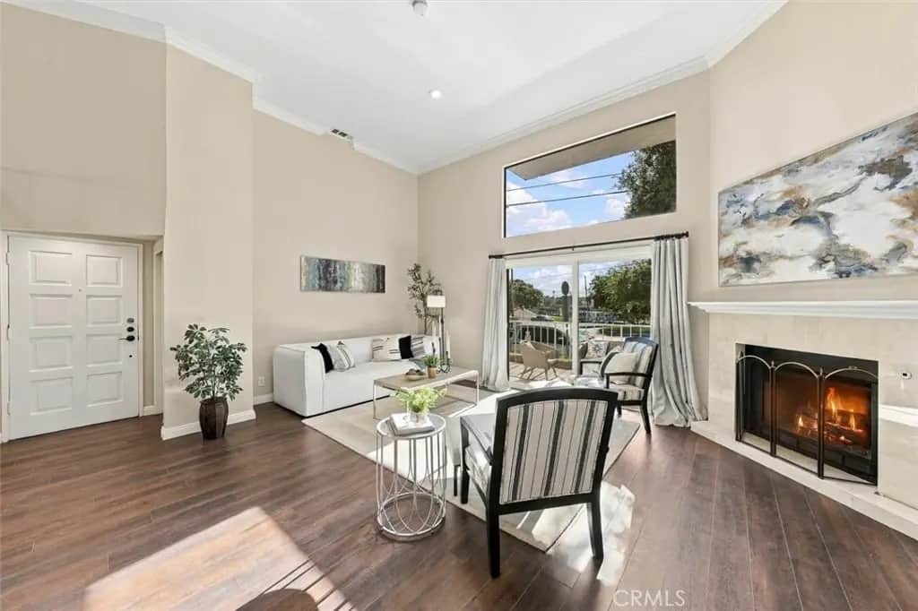 915 Diamond Street 1, Redondo Beach, CA — listing photo 1