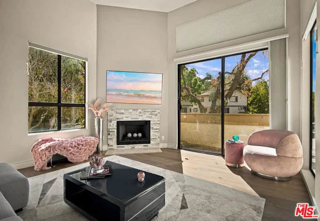 26017 Alizia Canyon Drive A, Calabasas, CA — listing photo 1