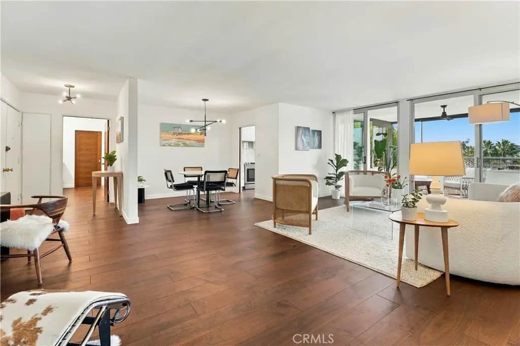 8701 Delgany 206, Playa Del Rey, CA — listing photo 1