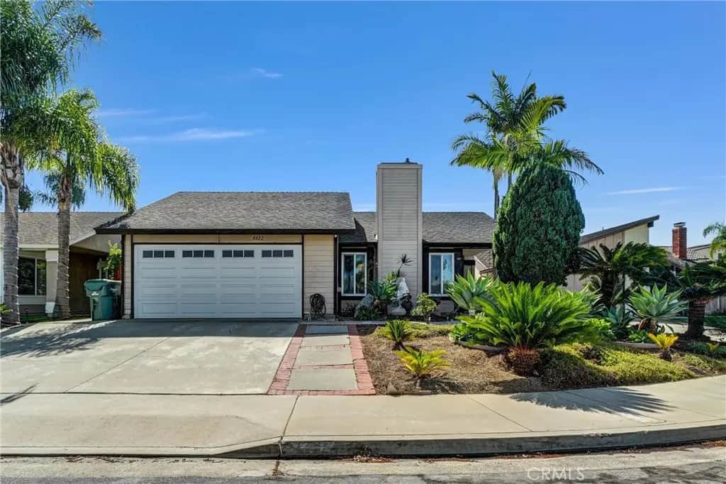 8422 Jalm Drive, Huntington Beach, CA — listing photo 1