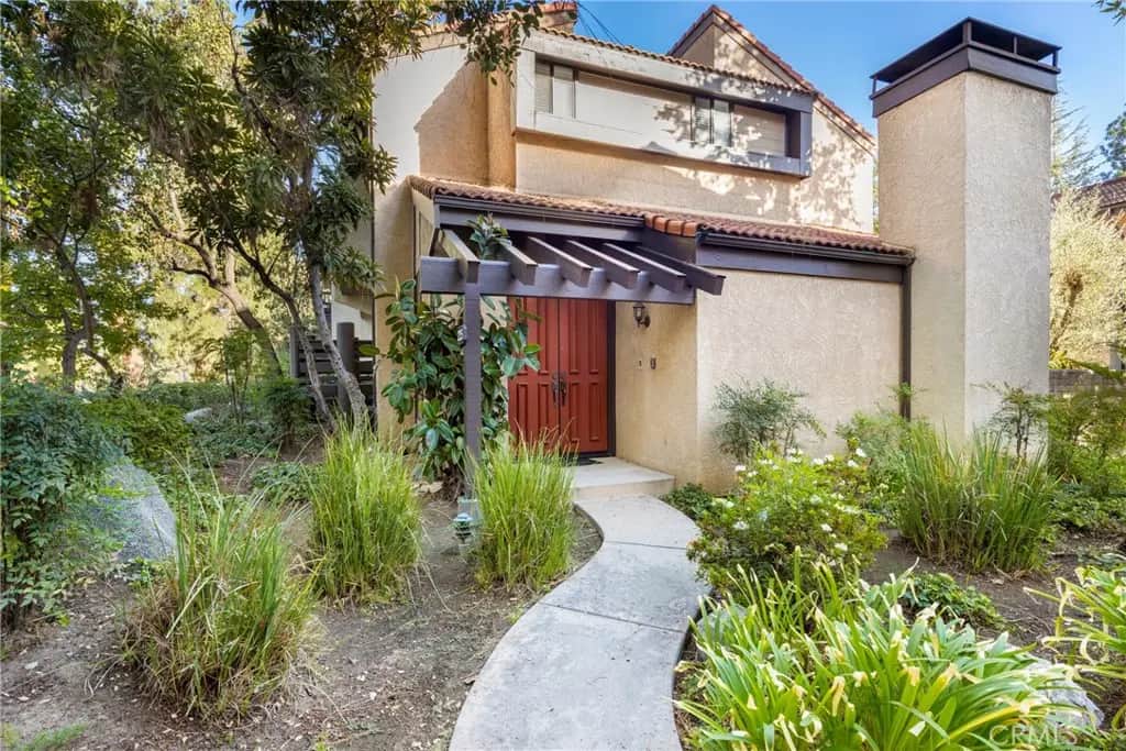 21820 Marylee Street 225, Woodland Hills, CA — listing photo 1