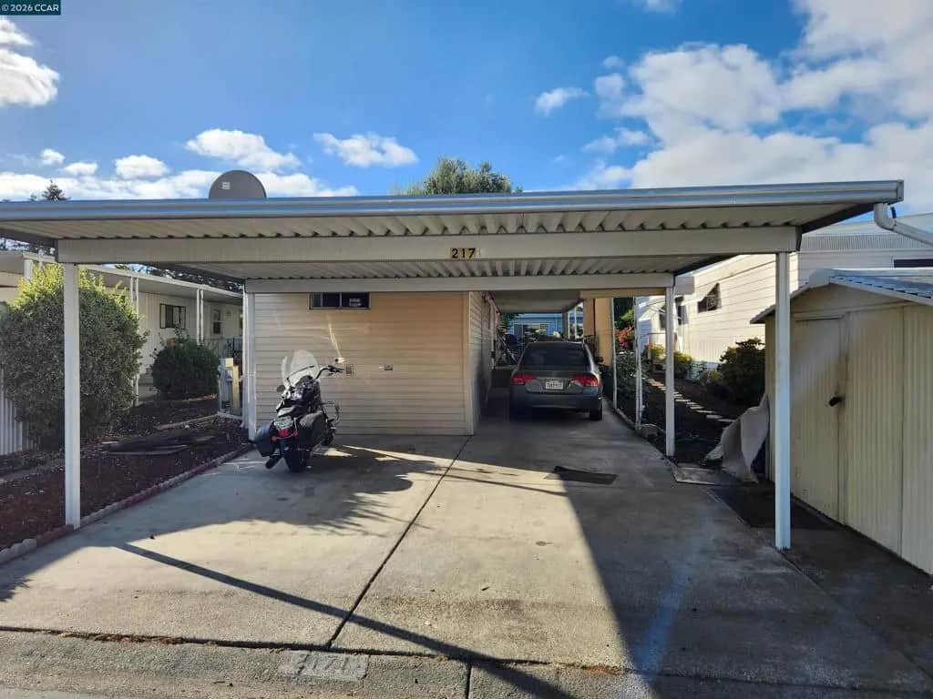 2171 Dalis Drive, Concord, CA — listing photo 1