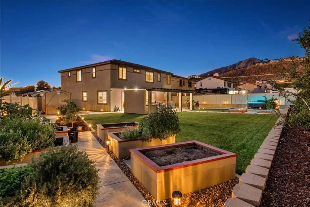 7729 Sienna Springs Loop, Highland, CA — listing photo 1