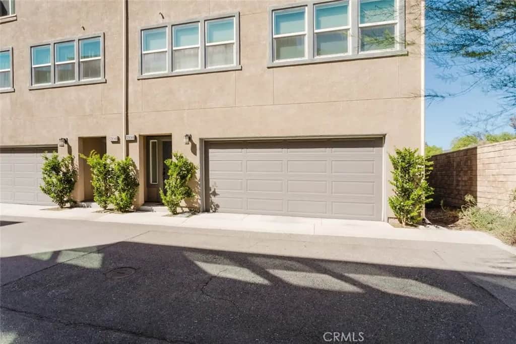 12814 N Watt Lane A, Sylmar, CA — listing photo 1