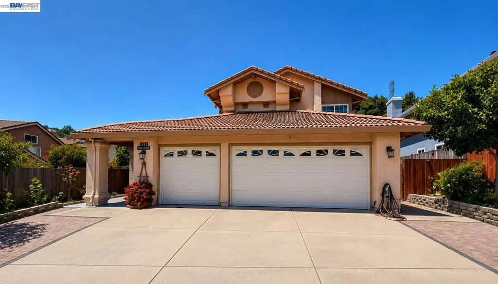 5182 Coach, Richmond, CA — listing photo 1